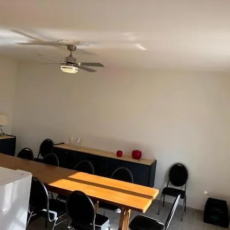 Gli Ulivi Gualdo Tadino Uniquement De Samedi A Samedi Lits Pour 10 Personnes בית נופש *