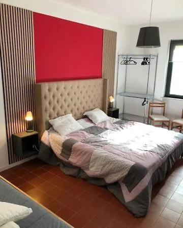 Gli Ulivi Gualdo Tadino Uniquement De Samedi A Samedi Lits Pour 10 Personnes